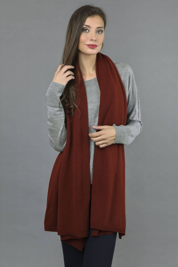 Knitted Pure Cashmere Wrap in Bordeaux