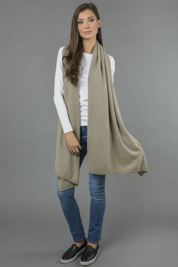 Knitted Pure Cashmere Wrap in Camel Brown
