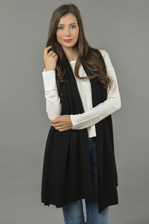 Knitted Pure Cashmere Wrap in Black