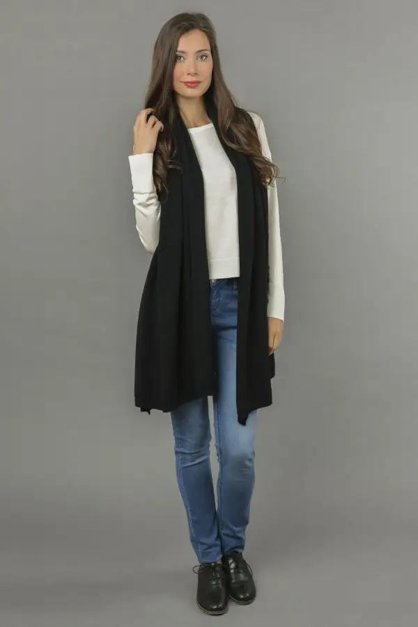 Knitted Pure Cashmere Wrap in Black
