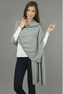 Knitted Pure Cashmere Wrap in Light Grey