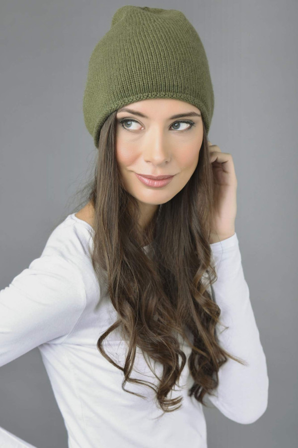 Pure Cashmere Plain Knitted Beanie Hat in Loden Green