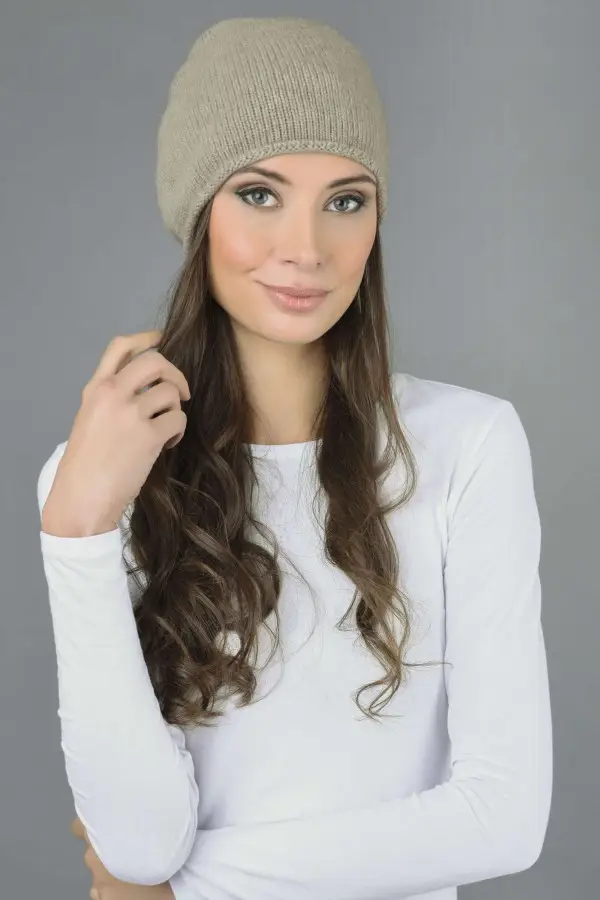 Cappello berretto cuffia con bordo arricciato 100% cashmere Cammello