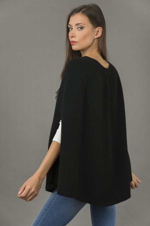 Capa Poncho liso de Cachemira pura de punto en negro
