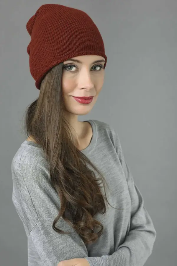 Pure Cashmere Plain Knitted Slouchy Beanie Hat in Bordeaux