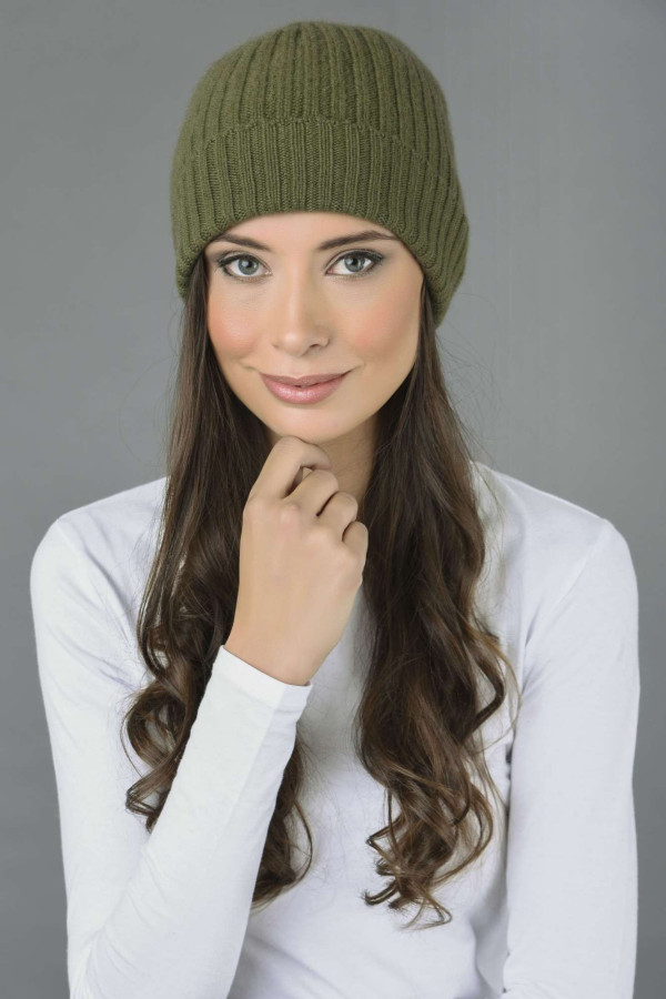 Pure Cashmere Fisherman Ribbed Beanie Hat in Loden Green