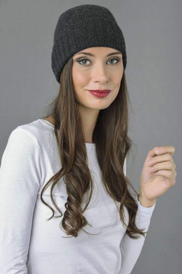 Reine Kaschmir Glatt und Gerippt Gestrickte Beanie Mütze in Anthrazitgrau