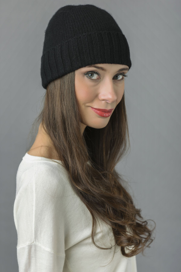 Reine Kaschmir Glatt und Gerippt Gestrickte Beanie Mütze in Schwarz