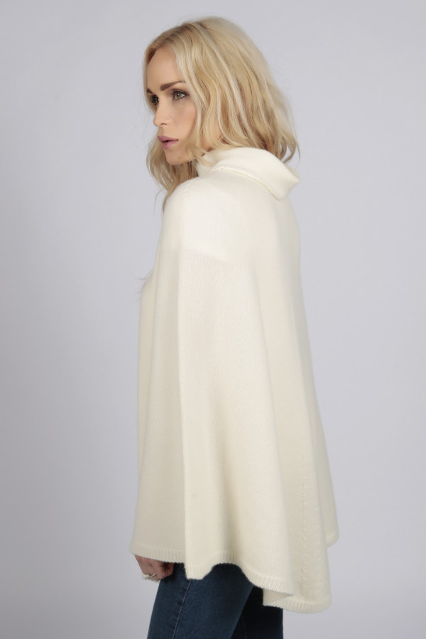 Capa-poncho con cuello de cisne de cachemira pura blanco crema