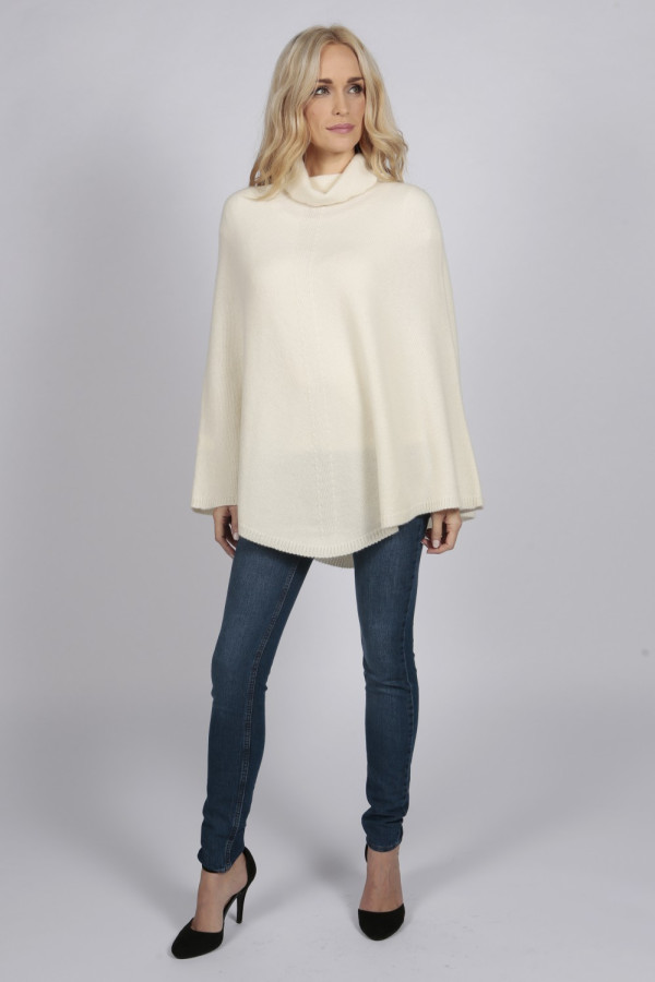 Poncho cape à col roulé 100% cachemire en crème blanc
