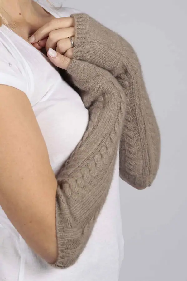 Camel Brown cashmere cable knit wrist warmers gloves