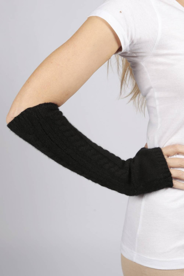 Gants / chauffe-poignets en tricot torsadé pur cachemire en noir
