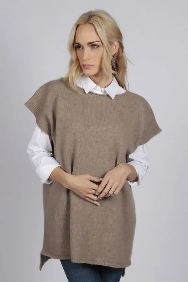 Chandail sans manches pour femmes pur cachemire en chameau brun