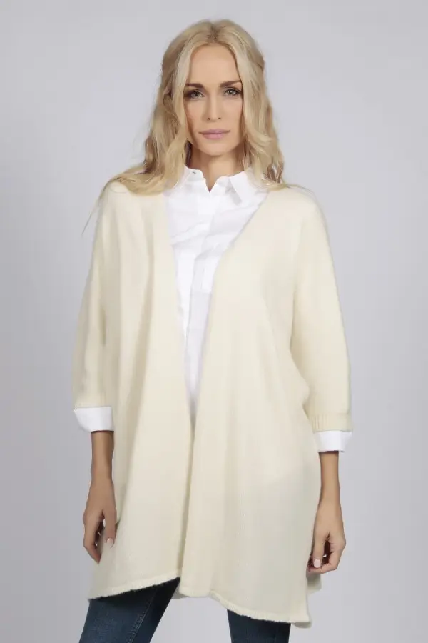 Chaqueta larga de punto blanco crema 100% cachemira