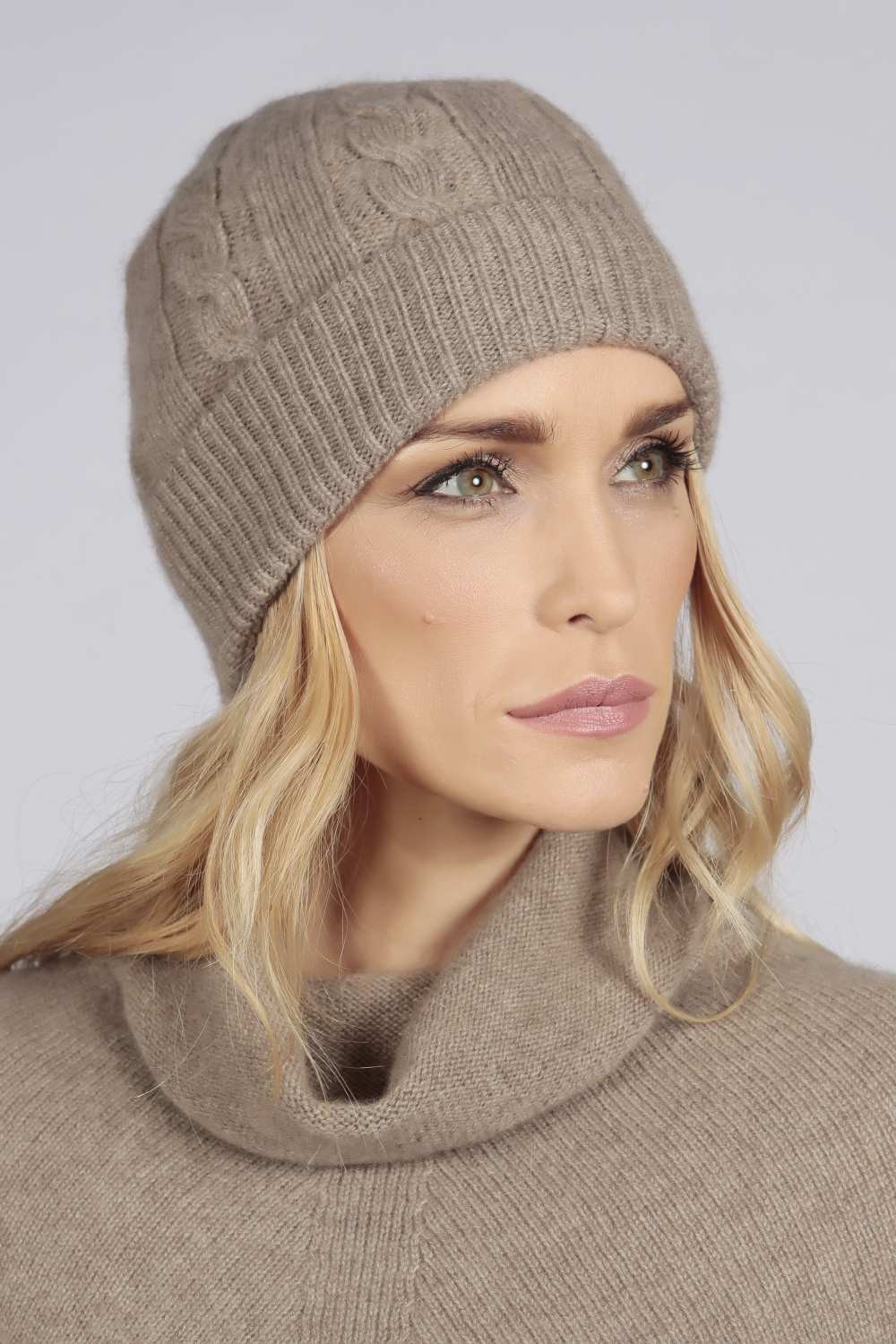 Camel brown beige pure cashmere beanie hat cable and rib knit | Italy ...