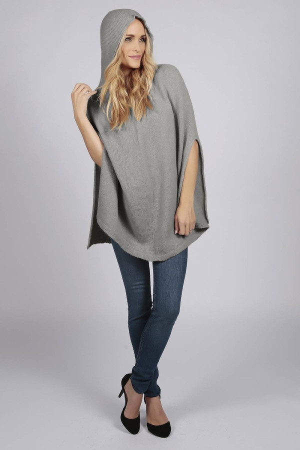 Poncho-cape pur cachemire à capuche en gris clair