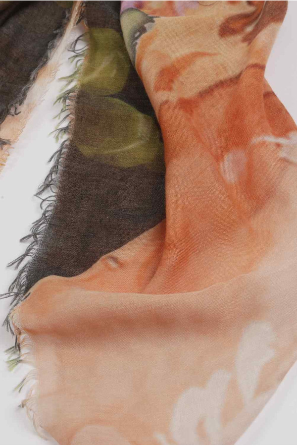 Summer scarf in bamboo wrap square shawl Fox print