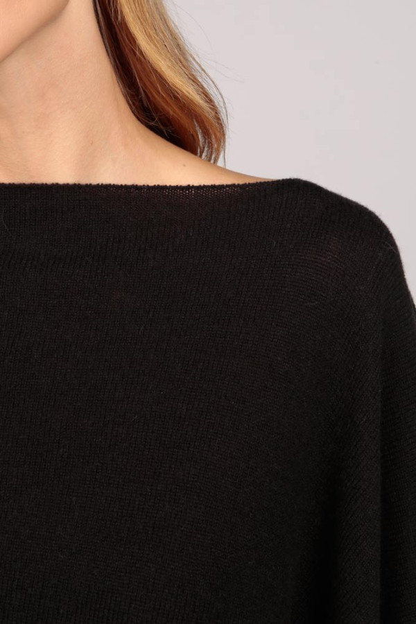 Poncho col bateau en cachemire noir