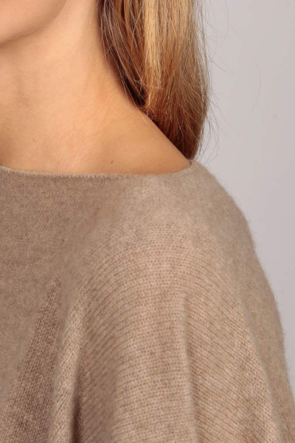 Poncho col bateau en cachemire chameau brun
