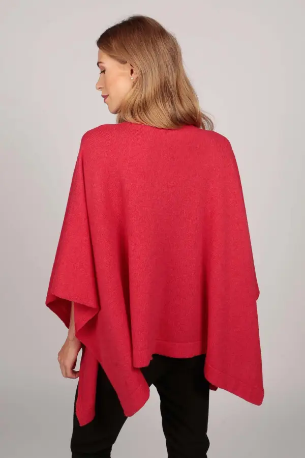 Poncho collo a barca in Rosso Corallo