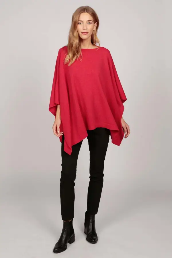 Poncho collo a barca in Rosso Corallo