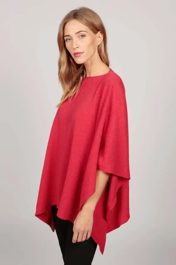 Poncho collo a barca in Rosso Corallo