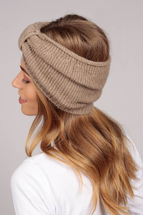 Cashmere Headband in Camel Brown | italyincashmere.com display picture 3