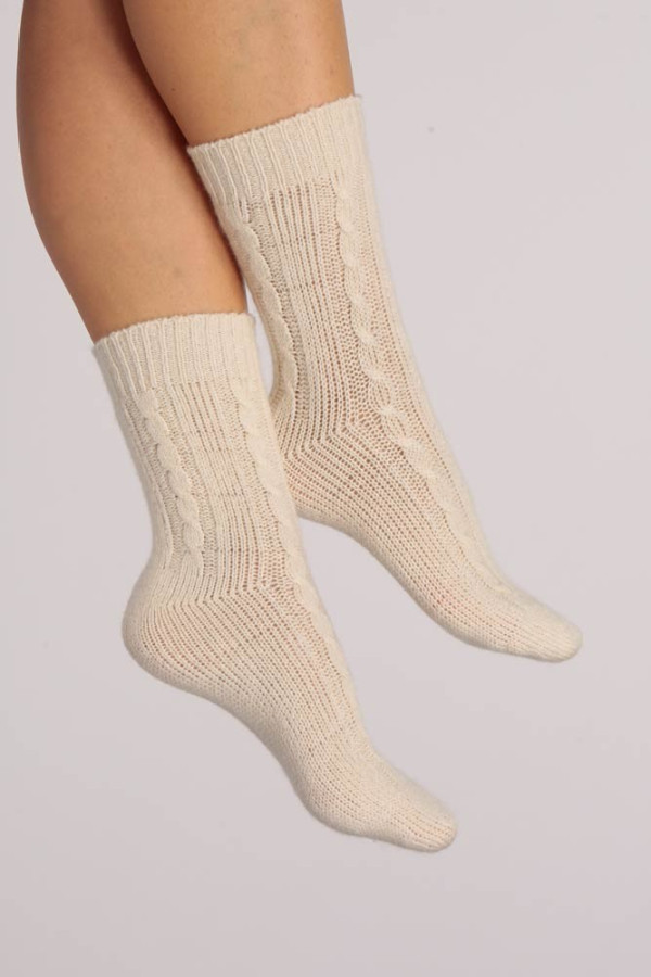 chaussette en cachemire pure  en tricot torsadé