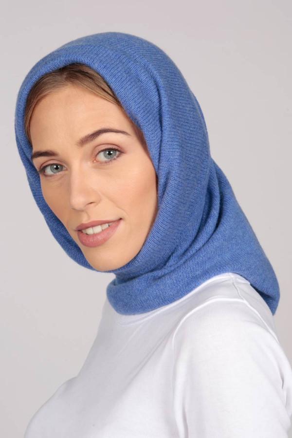 Cashmere snood in periwinkle blue