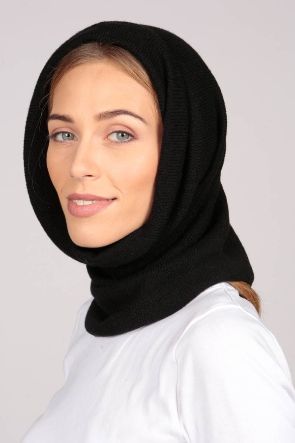 Cashmere snood in black