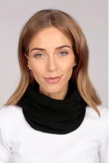 Cashmere snood in black