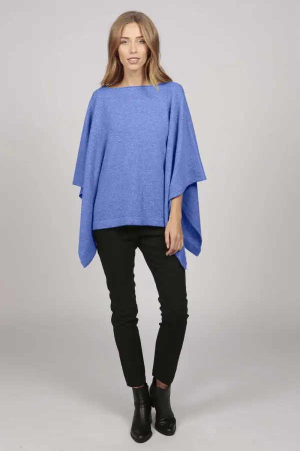 Poncho col bateau en cachemire bleu pervenche