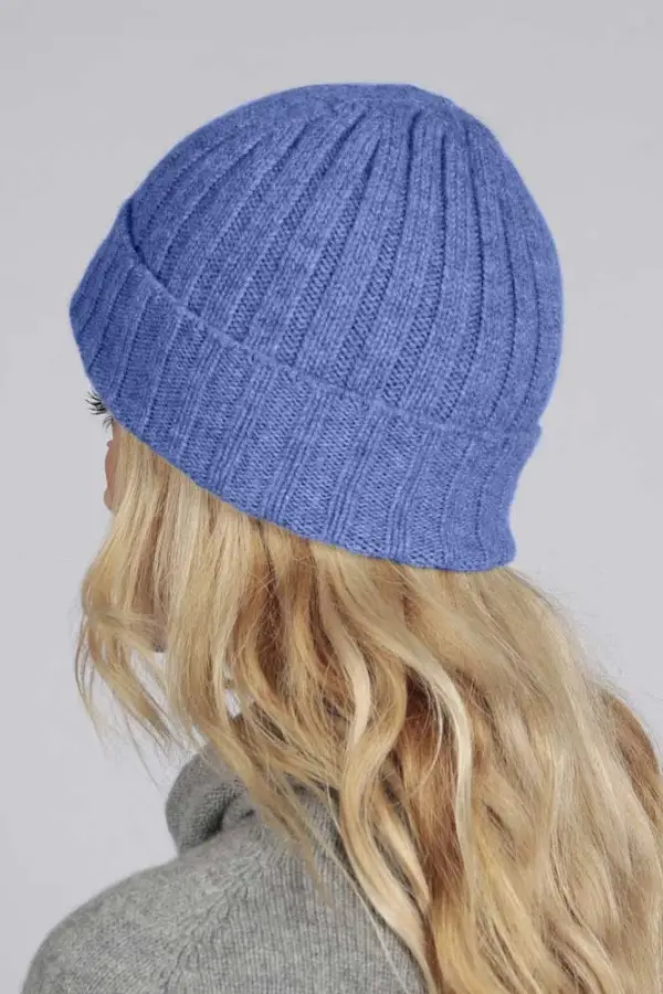 Cappello a coste in puro cashmere color Blu pervinca