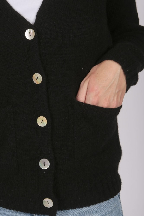Cashmere Cardigan Jumper in Black