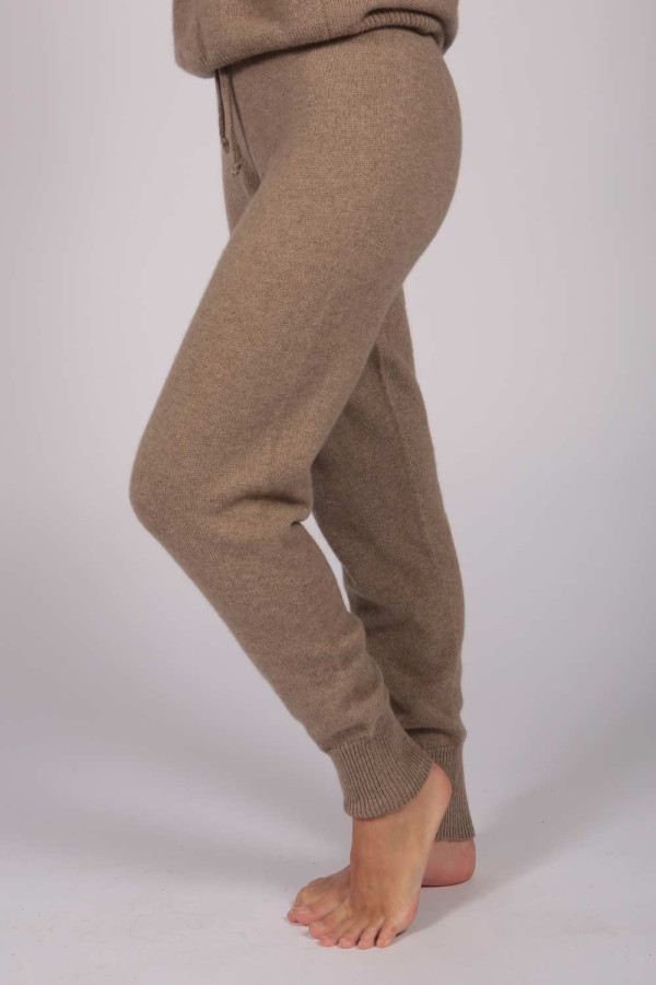 Women's Cashmere Joggers UK: 100% Pure, Soft & Cosy
