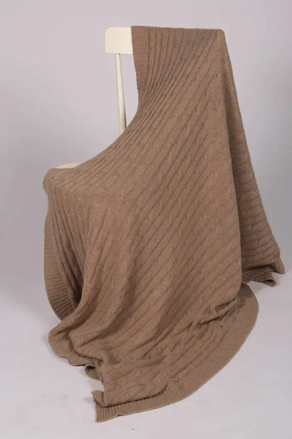 Couverture de luxe en pur cachemire maille torsadée