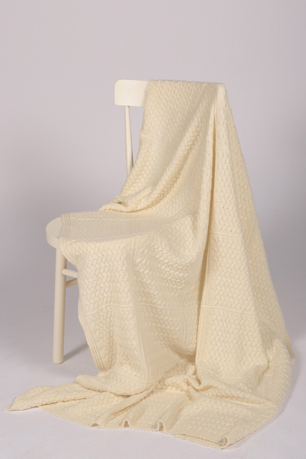 Luxury Pure Cashmere Crossover Knit Blanket Throw