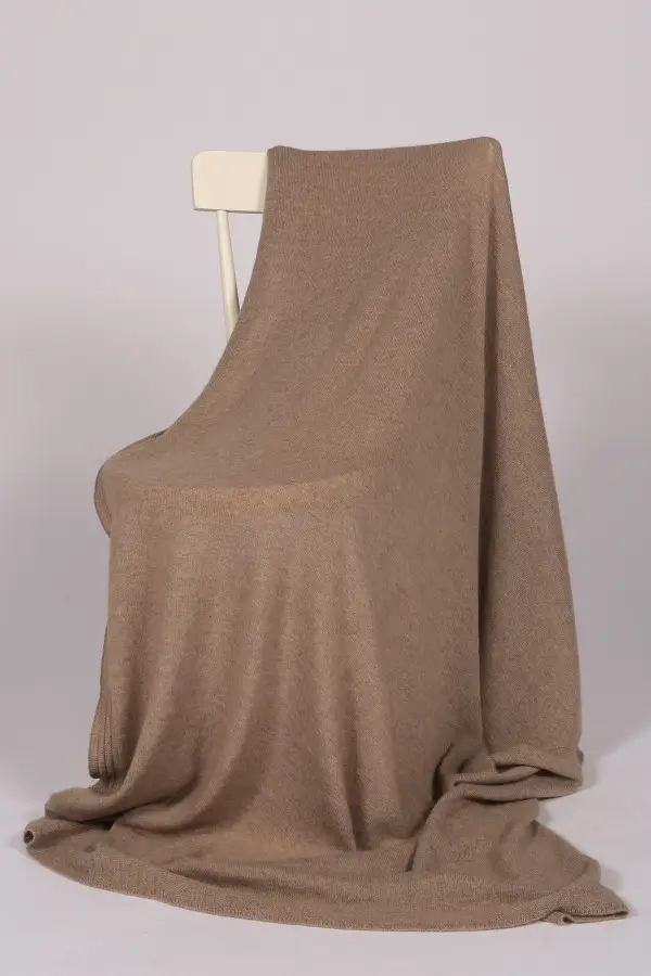 Manta de punto liso de cashmere