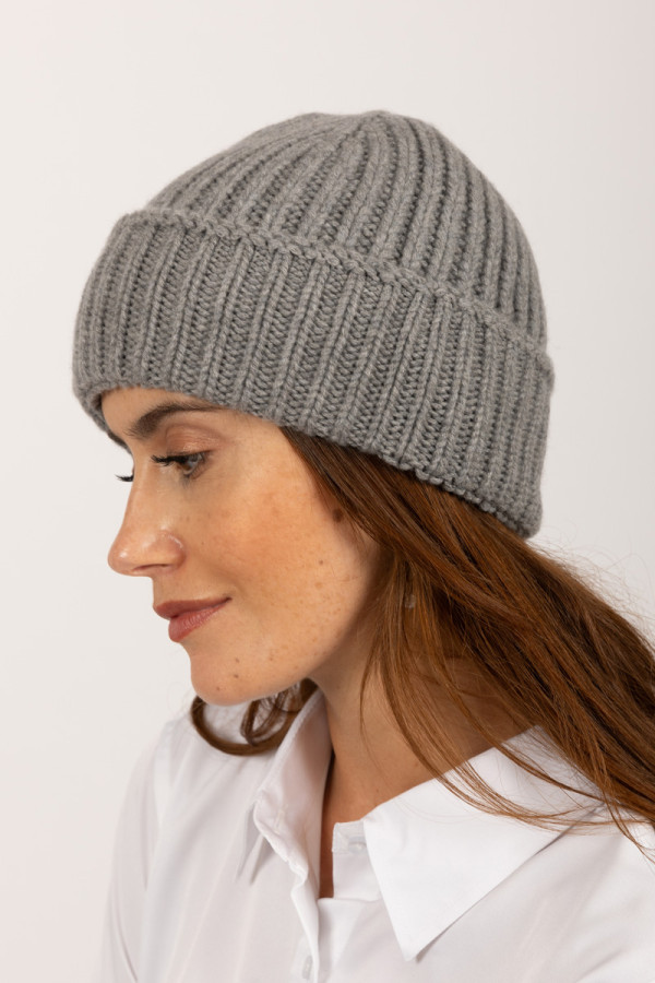 Chunky Cashmere Hat in light grey