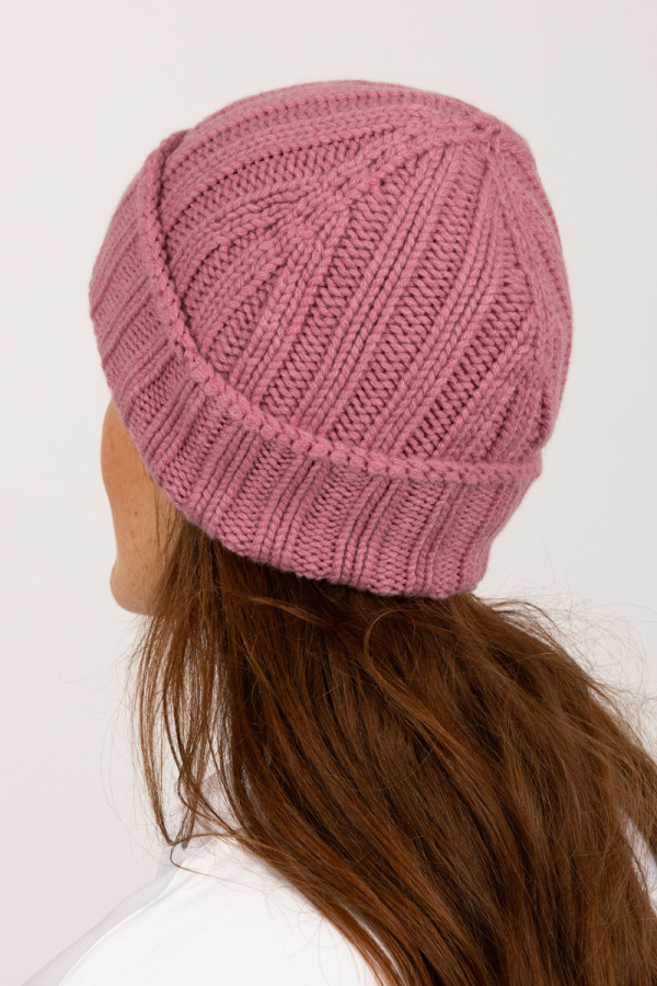 Chunky Ribbed Cashmere Beanie Hat in rose pink