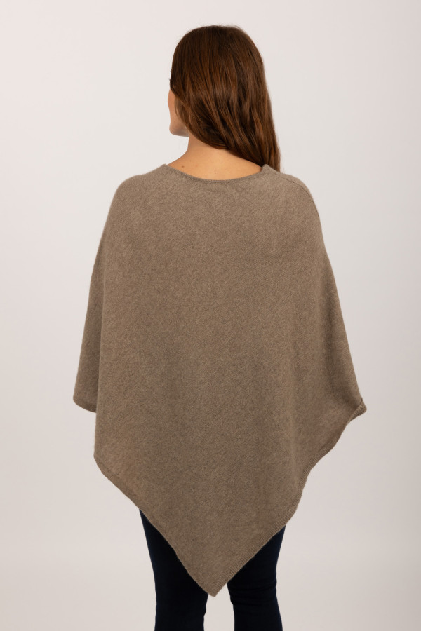 Poncho de Cachemira con Cuello V Marrón Camel