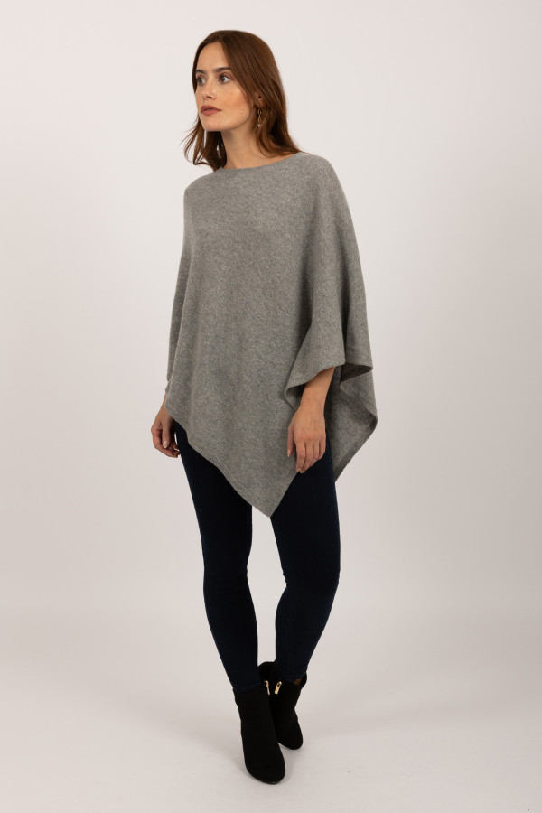 V-Shaped Boat Neck Cashmere Poncho in Light Grey