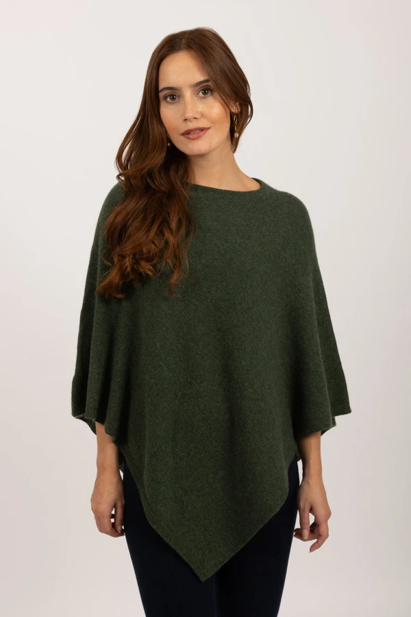 Poncho de Cachemira con Cuello en V verde militar