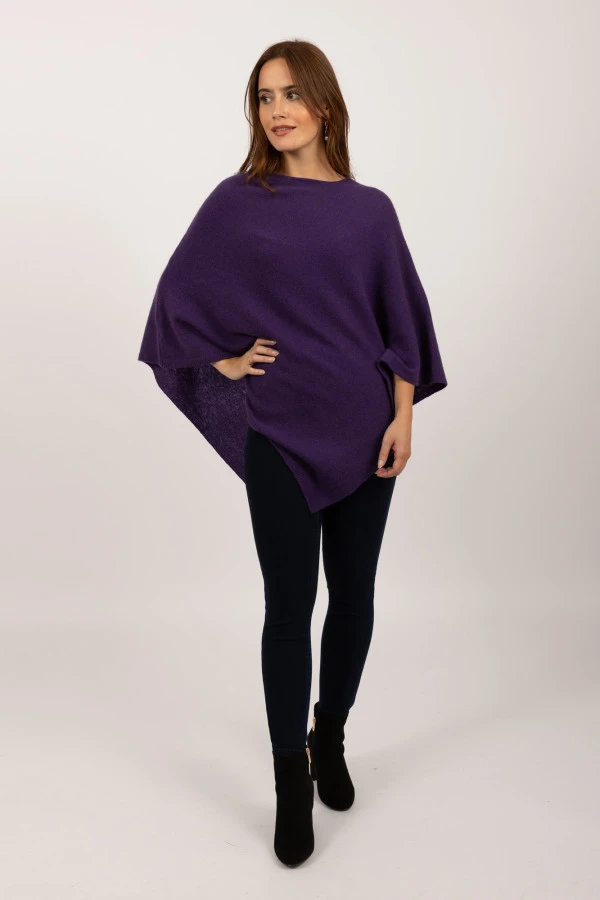 Poncho de Cachemira con Cuello en V en Púrpura