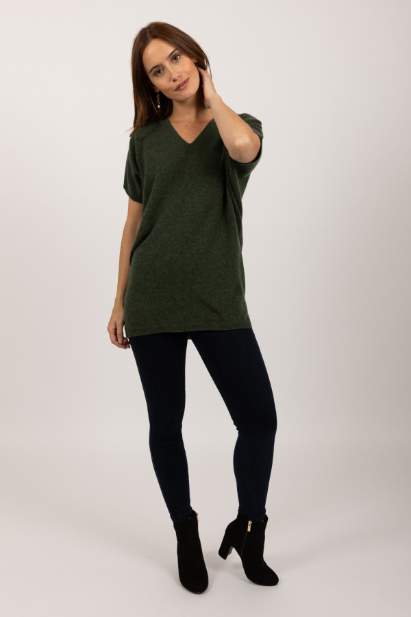 Maglioncino a maniche corte in cashmere puro nel colore verde militare