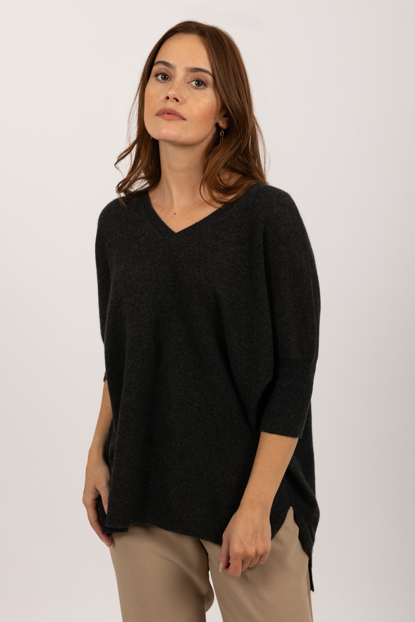 Short sleeve jumper 100% Cashmere in Charcoal Grey | Italy in Cashmere US